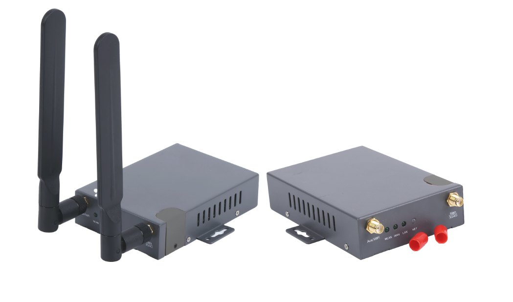 SFCE 4G Industrial Router_family@2x
